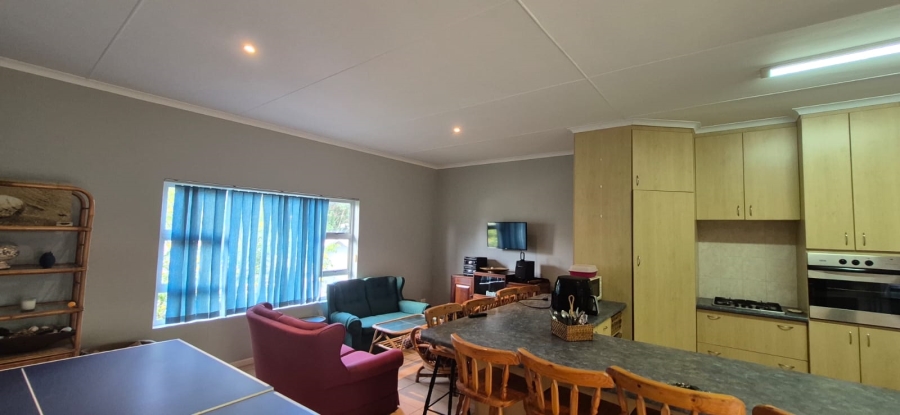 4 Bedroom Property for Sale in Cosy Corner Eastern Cape